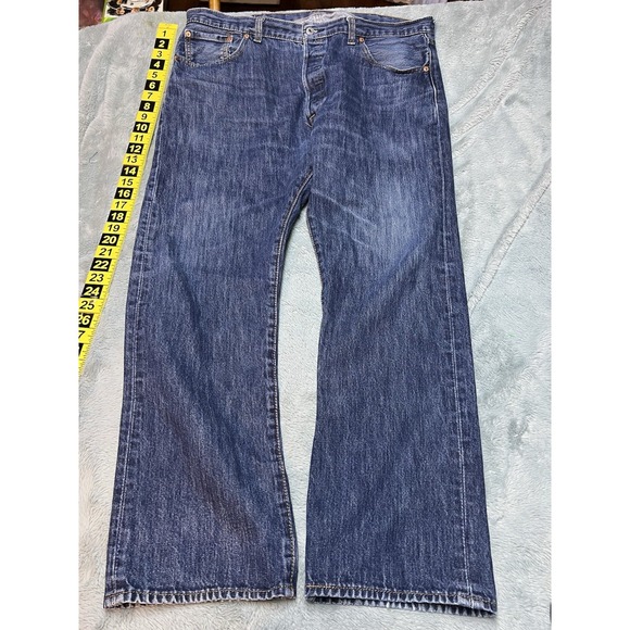 Levi's 501 Denim Jeans Men's 40 X 32 Buttonfly Blue Straight Preppy - Picture 10 of 15